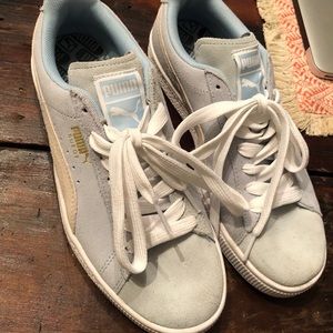 Puma Sneakers